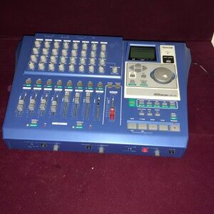 Tascam digital portastudio recording station. DP-01. Good working condition.